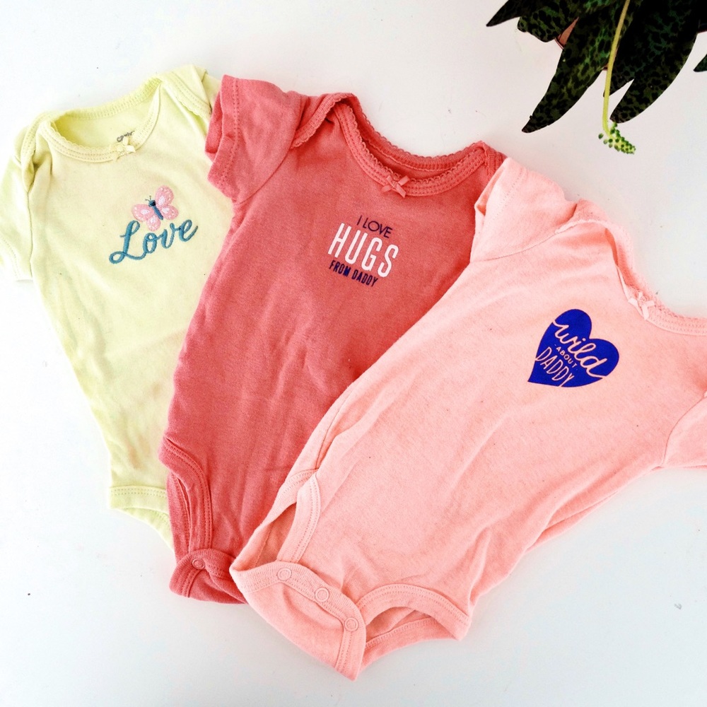 Set of 3 onesies 🌺🌸🌼